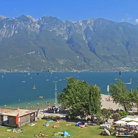 Holideal Campione Bed N Surf 62 Campione del Garda