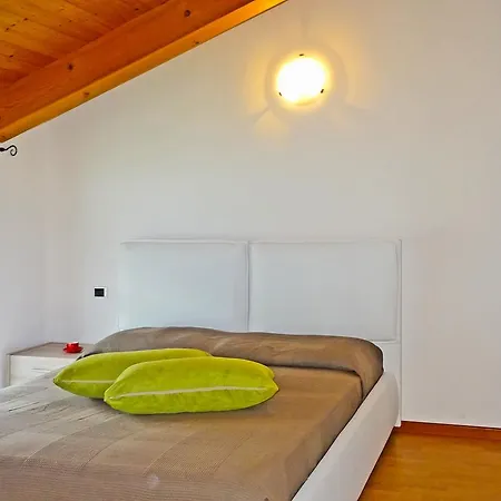 Holideal Campione Bed N Surf 62 *